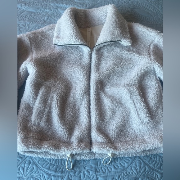 Lululemon Fleece Sherpa Jacket - Size 6 - Picture 4 of 6
